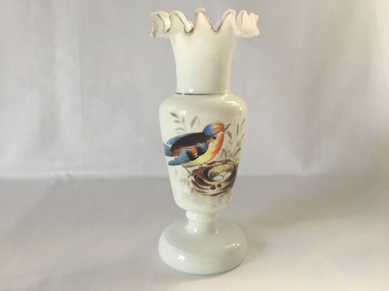 Vase Opalinglass med fuglemotiv