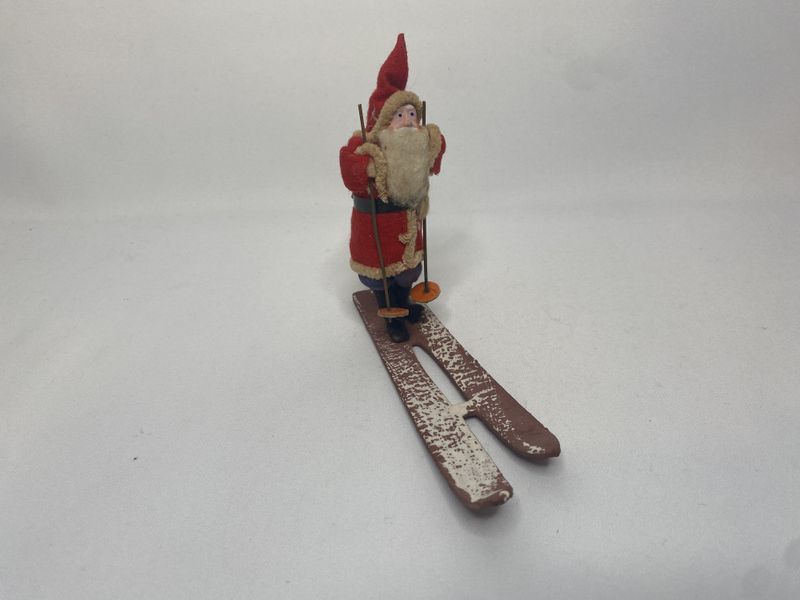 Lite nisse på store ski